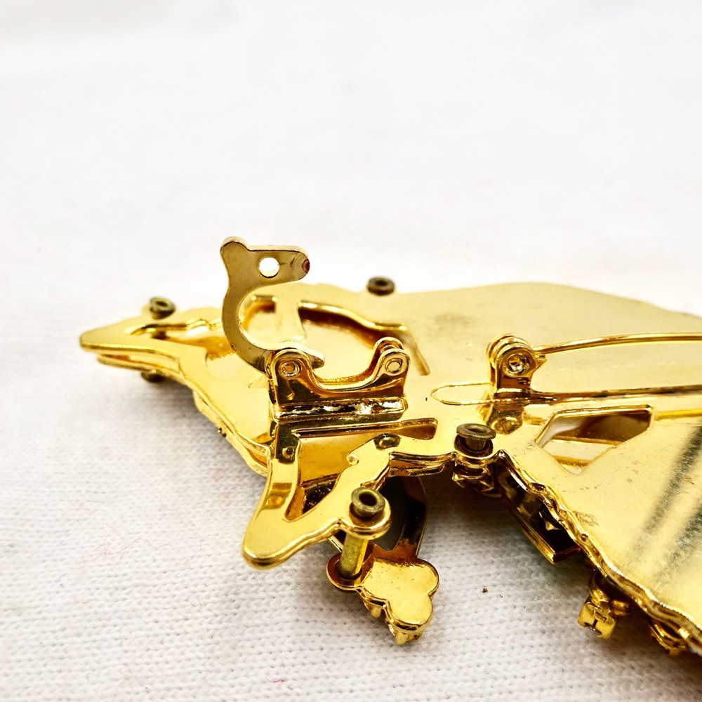 LUNCH at the RITZ LATR 2GO GlamourPuss Pin Pendant - Picture 10 of 11